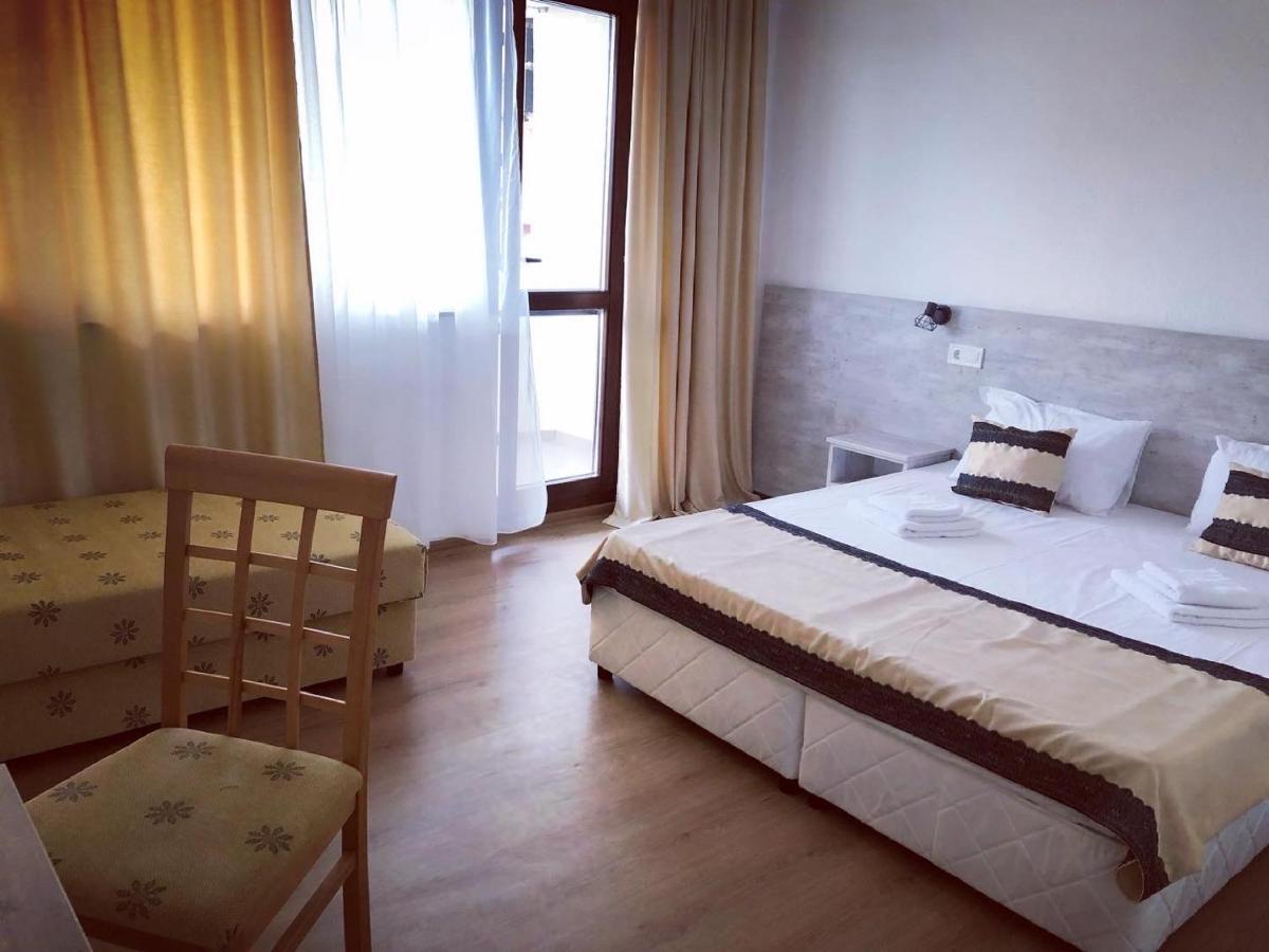 Guest Rooms Southern Nights Varvara  Exterior foto